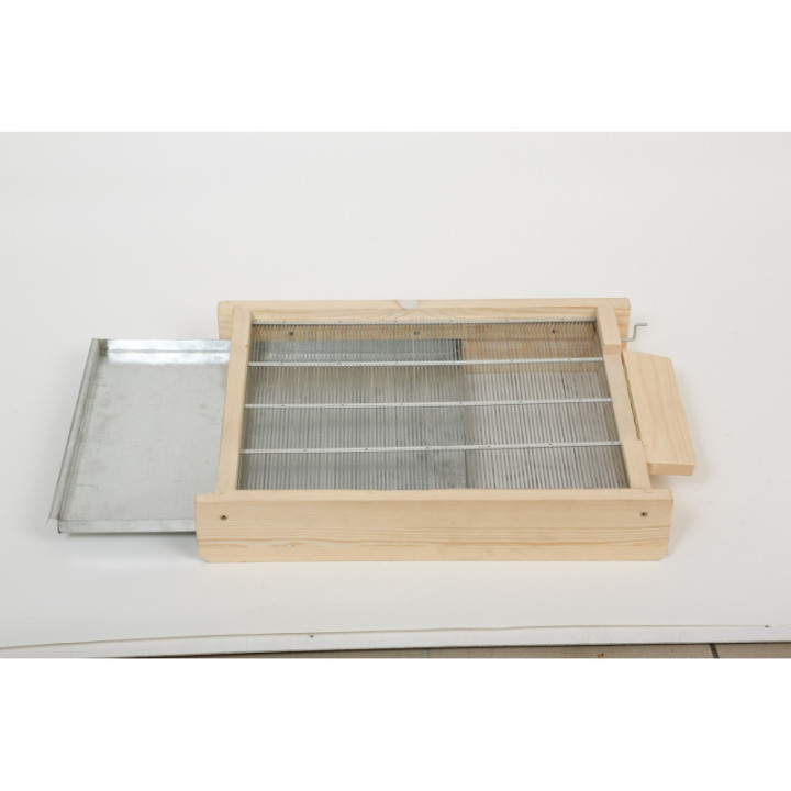 Hunor hig. alj, műlépes keretekkel