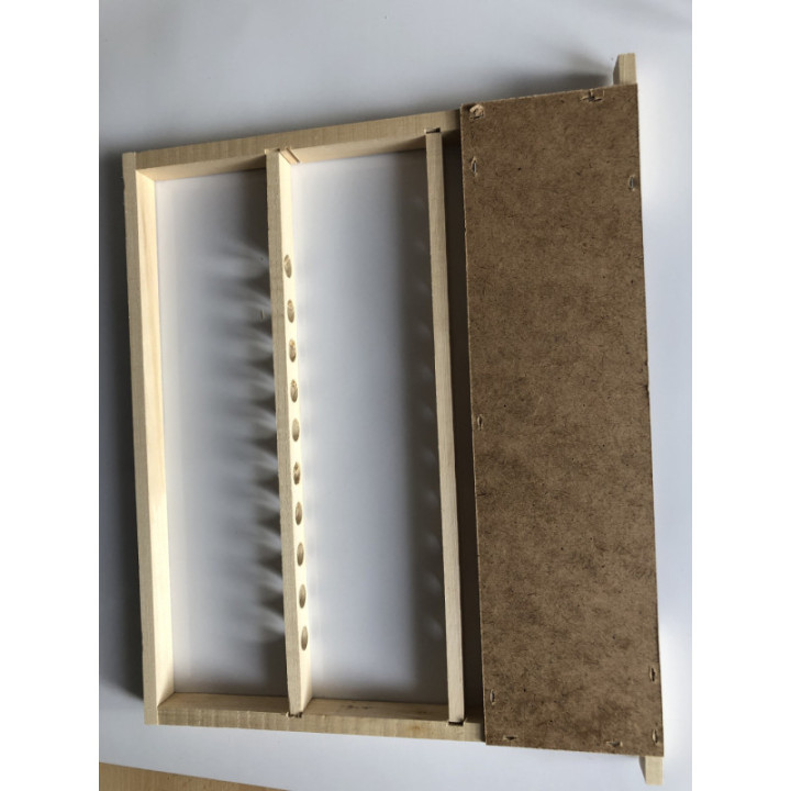 Anyanevelő keret NB, 2 db tenyészléccel, etető résszel