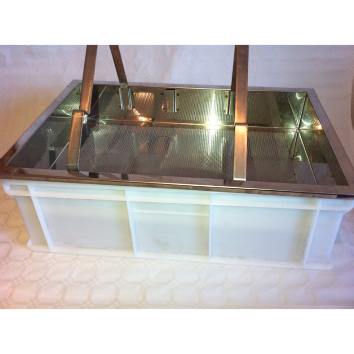 Fedelező láda, fedelező állvánnyal, rozsdamentes betéttel