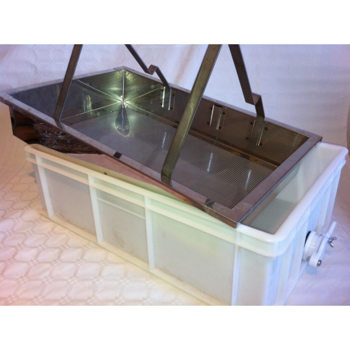 Fedelező láda, fedelező állvánnyal, rozsdamentes betéttel