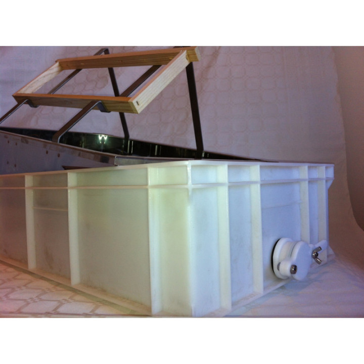 Fedelező láda, fedelező állvánnyal, rozsdamentes betéttel